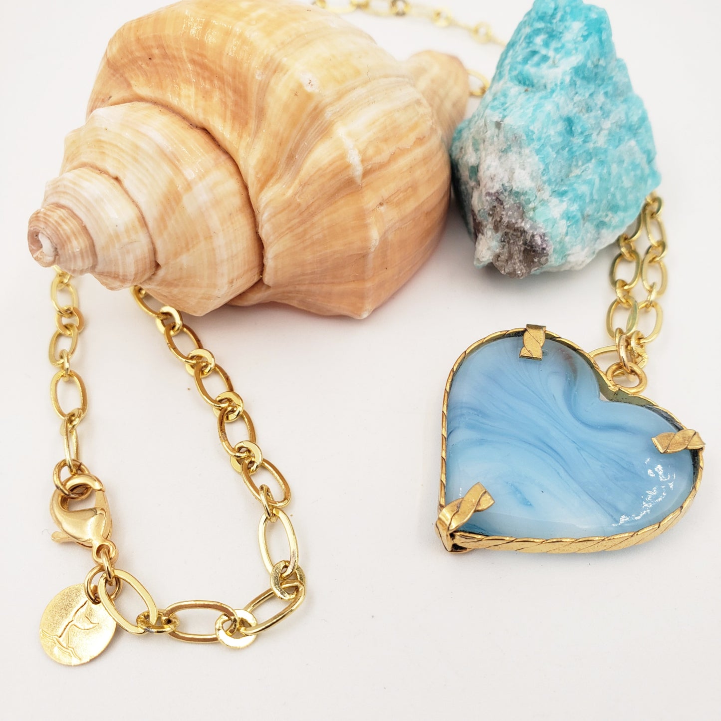 Corazón marino y cadena de goldfilled